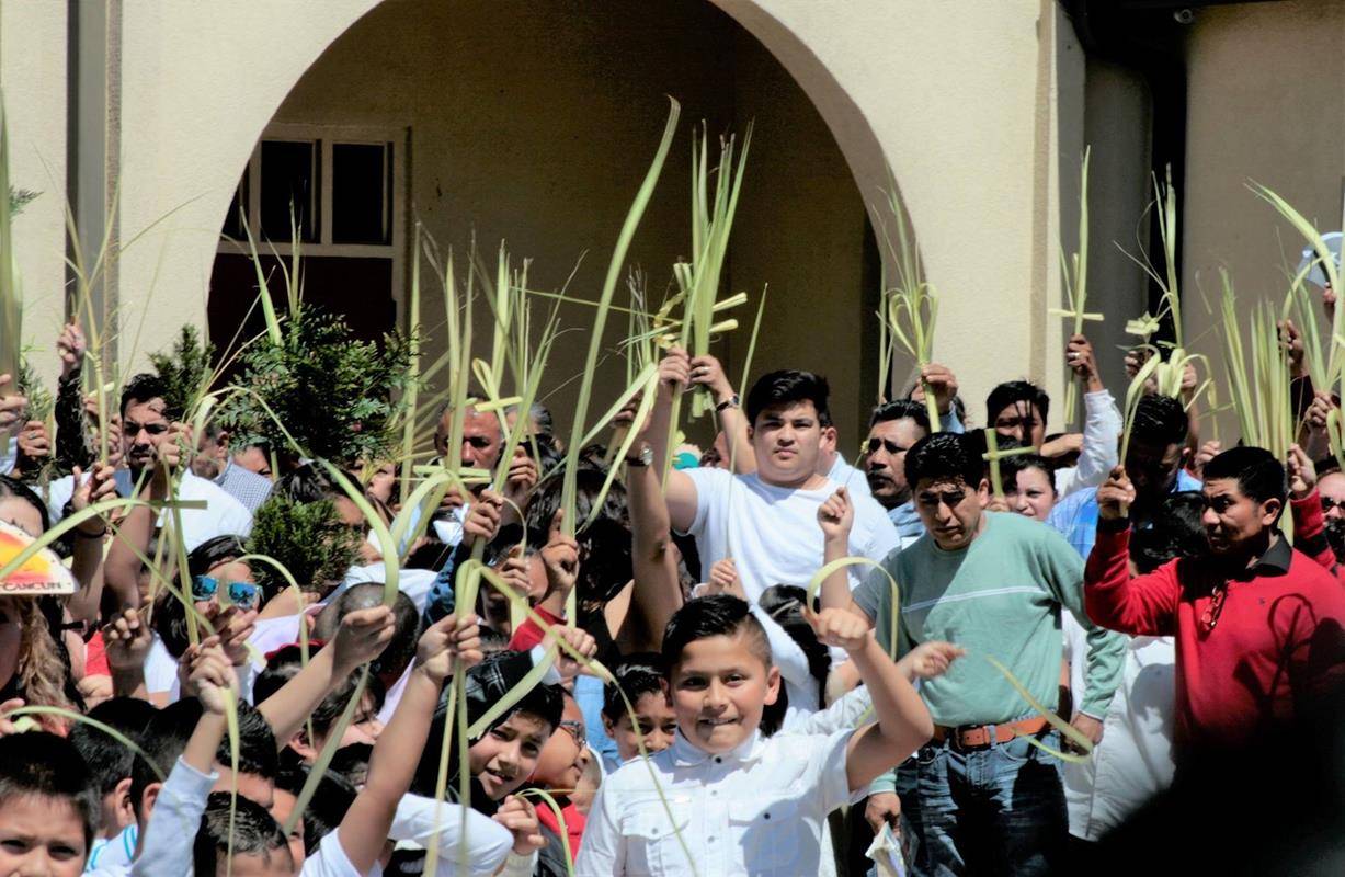 Palm Sunday Mass at Divine Redeemer Church in Boonville. (By Sergio Lopez)
