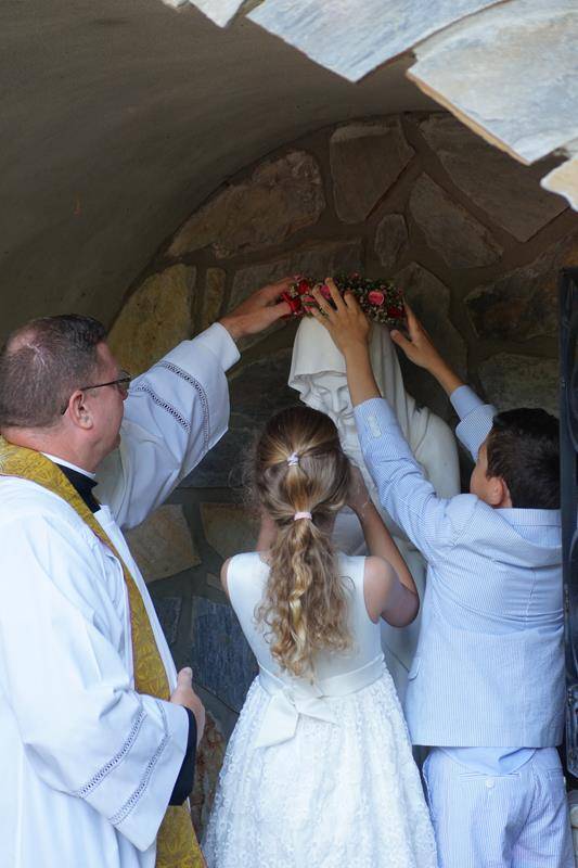 CHARLOTTE — St. Patrick Cathedral’s May crowning May 4 after the 9 a.m. Mass. (Photos by John Cosmas | Catholic News Herald.)